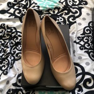Naturalizer Michelle Tender Taupe Heels